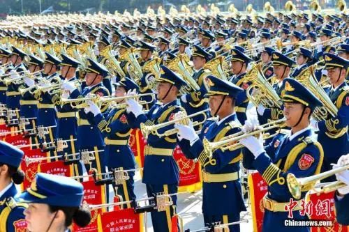 今日阅兵式的壮丽景象与深远意义，今日阅兵式的壮丽景象与深远意义解析