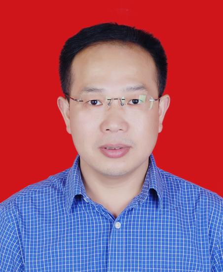 中国空军航空大学李胜，翱翔蓝天，铸就传奇，李胜，中国空军航空大学蓝天传奇缔造者