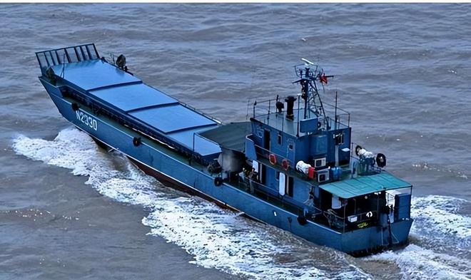 揭秘中国海军的利器，068型通用登陆艇，揭秘中国海军利器，068型通用登陆艇全解析