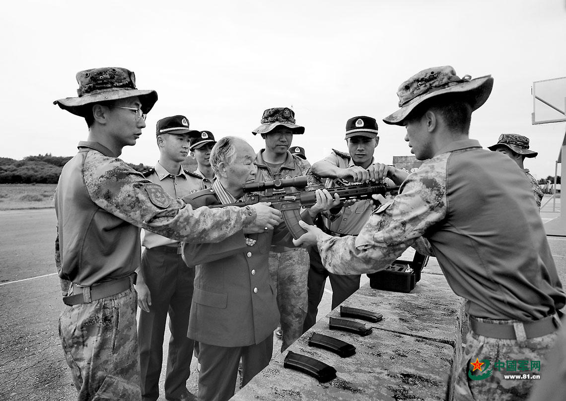 中国人民志愿军奔赴朝鲜战场的时间，历史记忆与民族精神，中国人民志愿军赴朝作战，历史记忆与民族精神的彰显