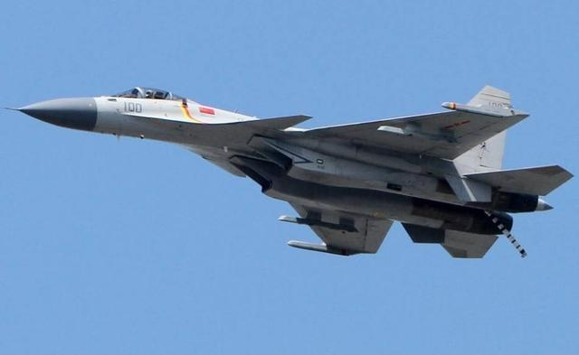 歼十火鸟，中国空军的新锐之翼，歼十火鸟，中国空军新锐力量的骄傲