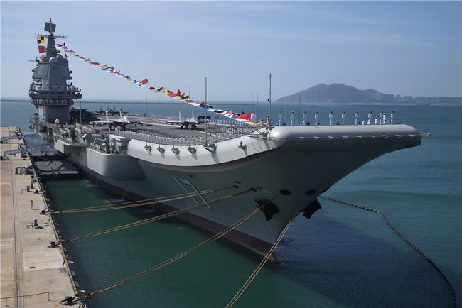 山东舰与预警机，中国海军现代化的重要一环，山东舰与预警机，中国海军现代化的关键一环