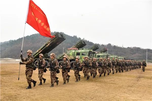 二十集团军的荣耀与担当，二十集团军，荣耀与担当的战士