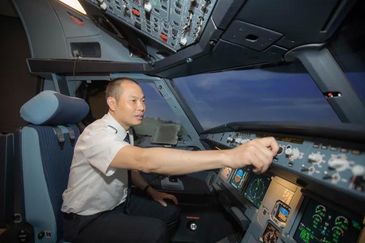 中国民用航空学院的辉煌历程与未来展望，中国民用航空学院，辉煌历程及未来展望
