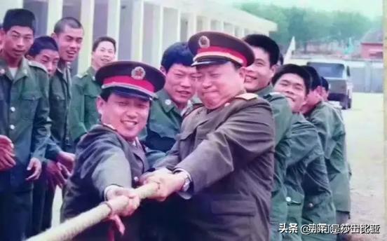 集团军副参谋长级别详解，集团军副参谋长级别详解与职责概览