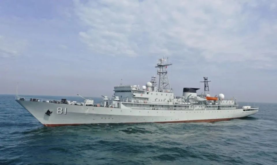 海军706号舰，新时代的海上力量，海军706号舰，新时代海上力量的璀璨明珠