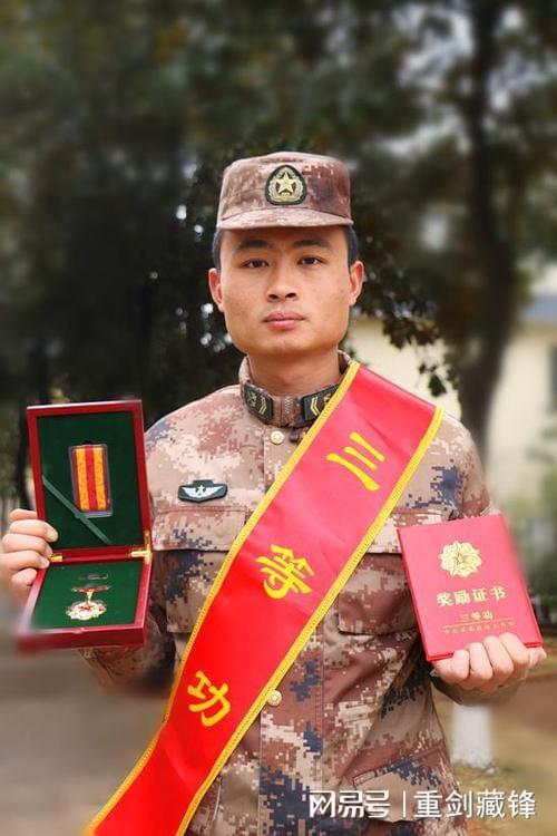 一个一等功直接晋升为中尉的可能性探讨，一等功获得者晋升中尉的可能性探讨