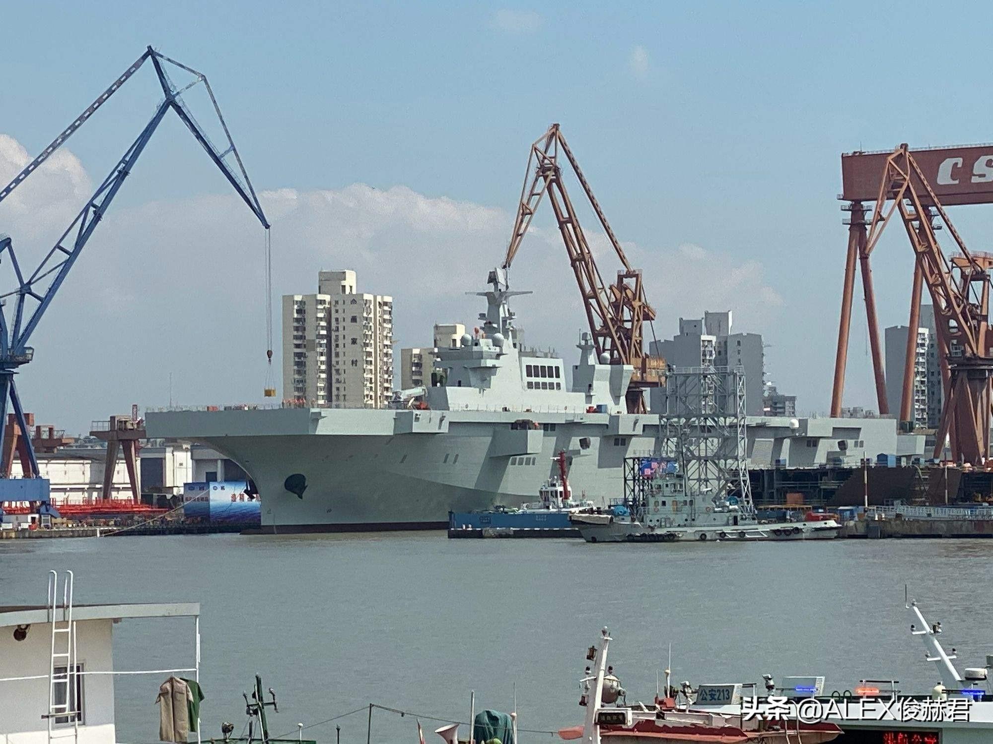 探索中国海军力量之重要一环——072型大型登陆舰，中国海军力量关键一环，揭秘072型大型登陆舰的战斗力