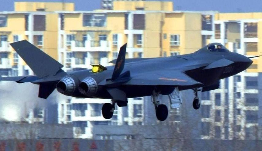 中国现在最先进的战斗机是歼-20吗？探究中国空中力量的巅峰之作，中国空中力量的巅峰之作，歼-20战斗机的先进性探究